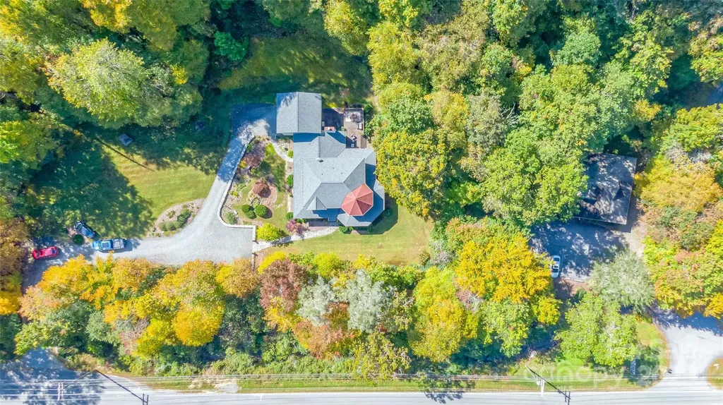 5580 Greenville Highway Brevard NC 28712