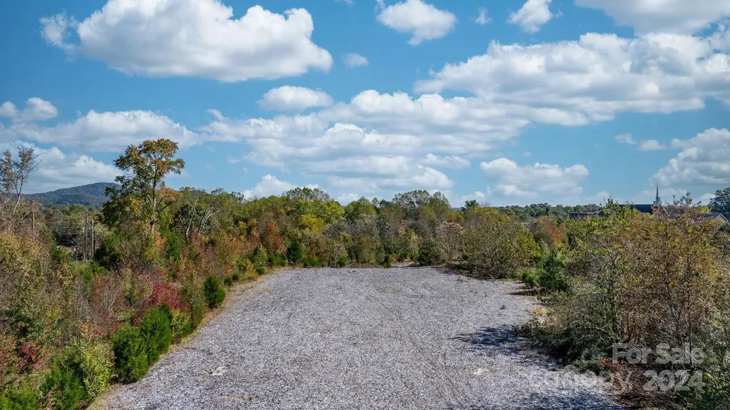 290 Pleasant Hill Road Hudson NC 28638