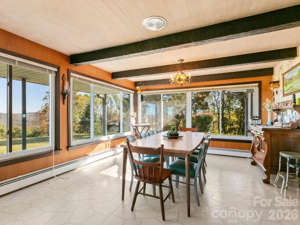 5481 Greenville Highway Zirconia NC 28790