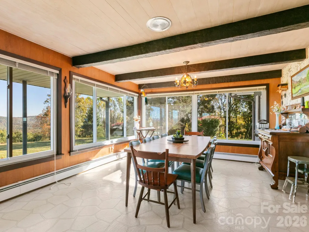 5481 Greenville Highway Zirconia NC 28790