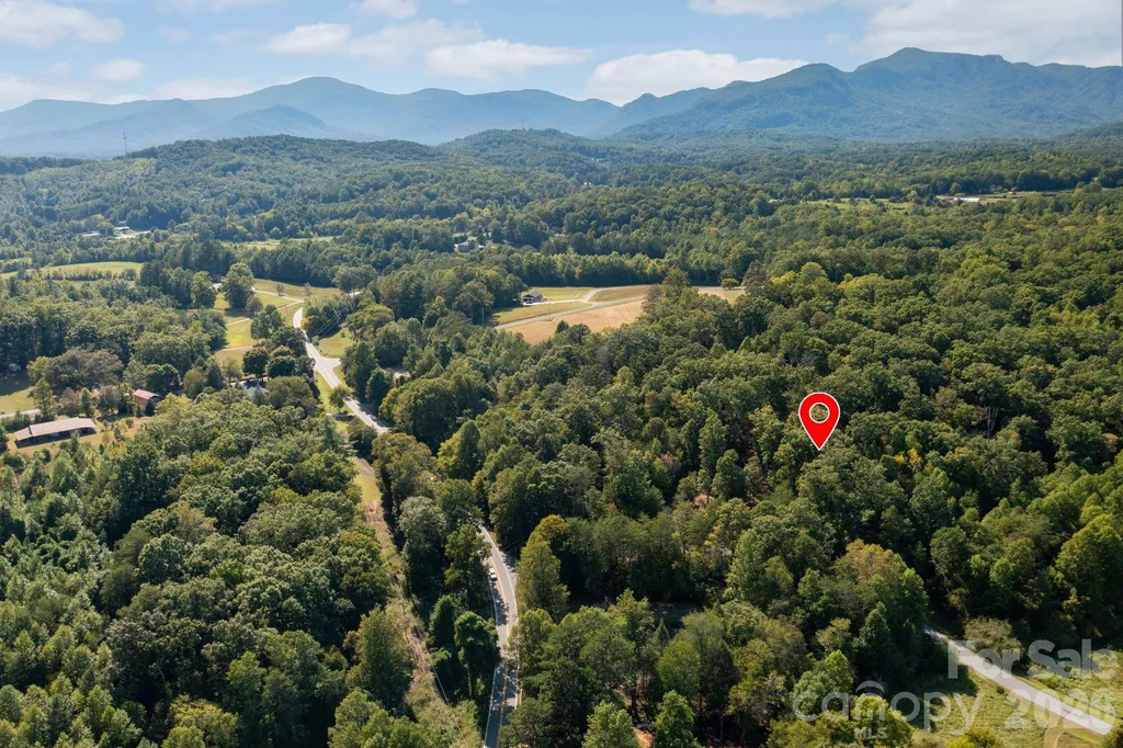 117 Laurel Lakes Parkway Lake Lure NC 28746