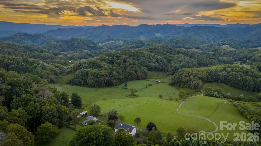 840 Ed Williams Road Zionville NC 28698