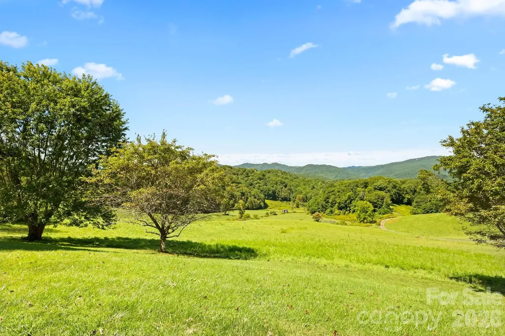 840 Ed Williams Road Zionville NC 28698