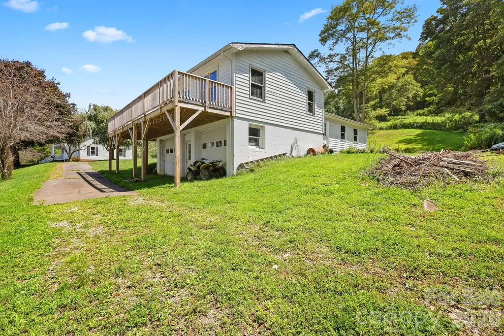 840 Ed Williams Road Zionville NC 28698