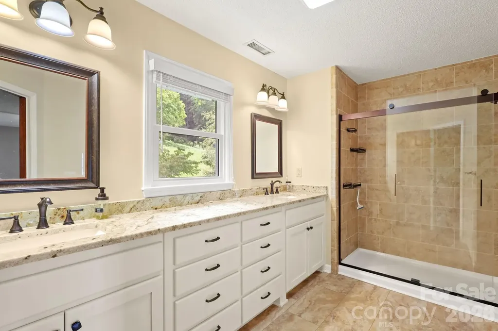 840 Ed Williams Road Zionville NC 28698