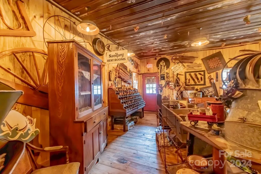 5067 E Dixon Boulevard Kings Mountain NC 28086