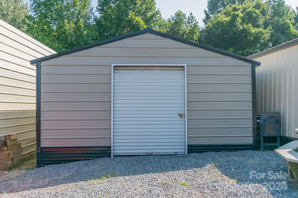 5067 E Dixon Boulevard Kings Mountain NC 28086