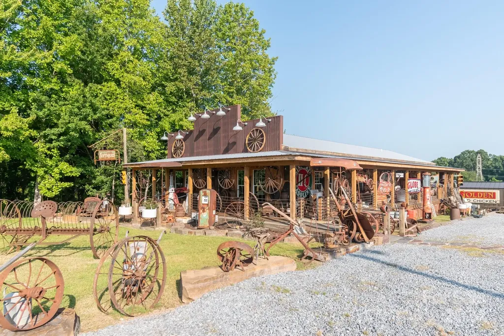 5067 E Dixon Boulevard Kings Mountain NC 28086