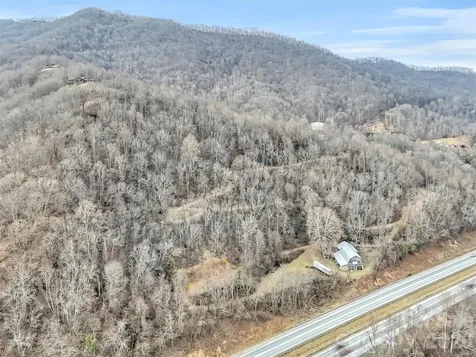 1200 Rocky Knob Road Waynesville NC 28786