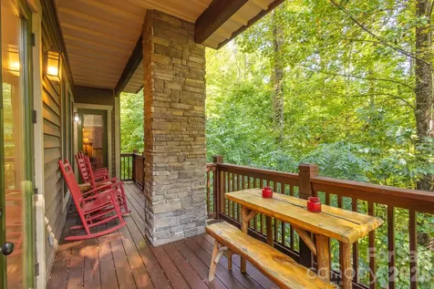 150-2 Saddle Notch Lane Tuckasegee NC 28783