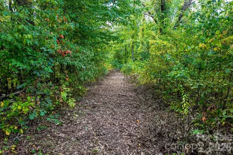 1380 Seven Glens Drive Weaverville NC 28787