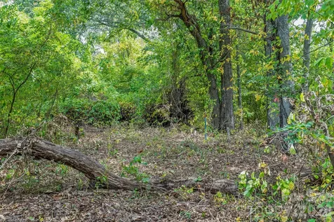 1380 Seven Glens Drive Weaverville NC 28787