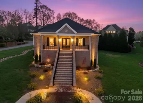 444 19th Avenue Circle NW Hickory NC 28601
