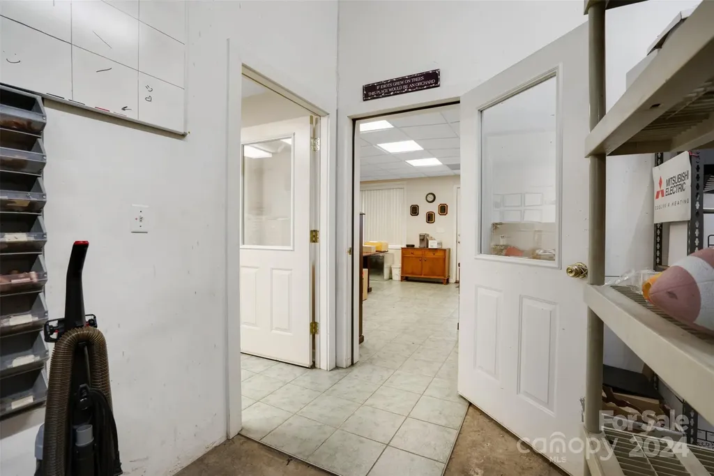 6 Sanderson Street Hayesville NC 28904