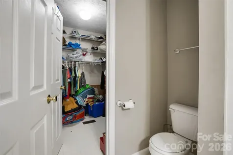 6 Sanderson Street Hayesville NC 28904