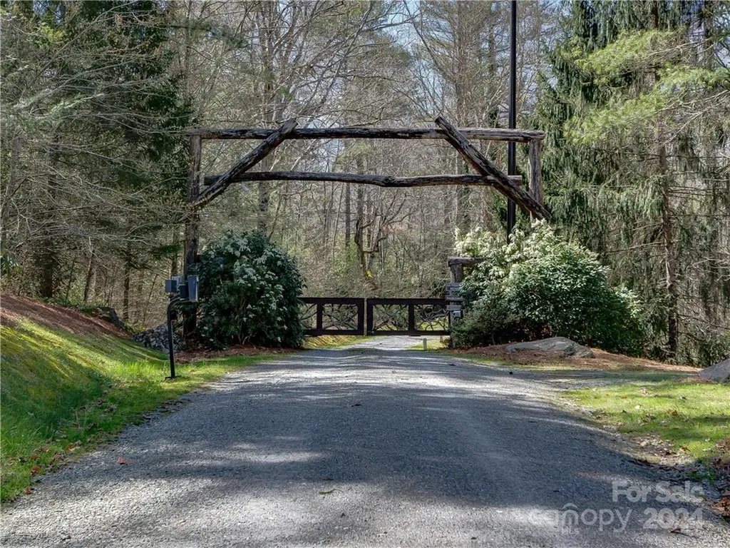 8B Reserve Road Pisgah Forest NC 28768