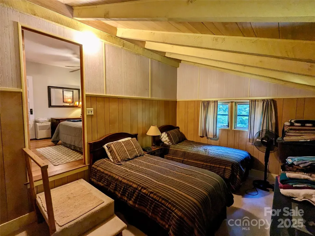 46 Tree Farm Road Spruce Pine NC 28777