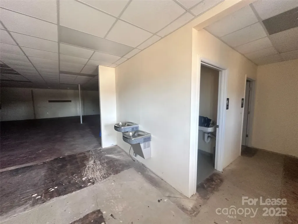 1327 Nc Hwy 24/27 Highway Midland NC 28107