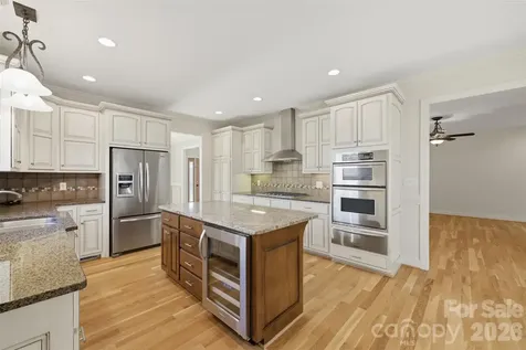2488 Birdie Lane NE Conover NC 28613