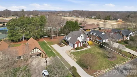 2488 Birdie Lane NE Conover NC 28613