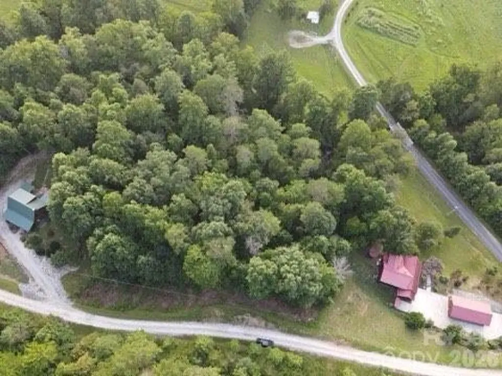 0 Crossings Drive S Marion NC 28752