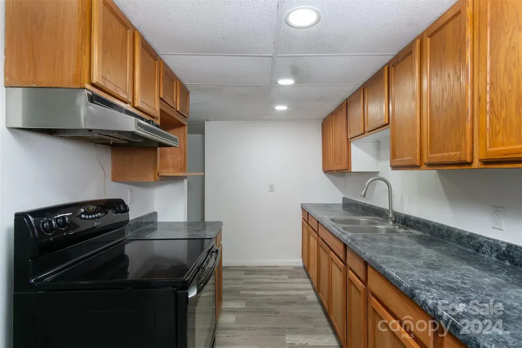 468 Deer Park Lake Road Spruce Pine NC 28777