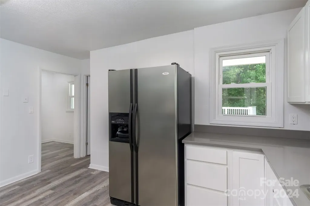 468 Deer Park Lake Road Spruce Pine NC 28777