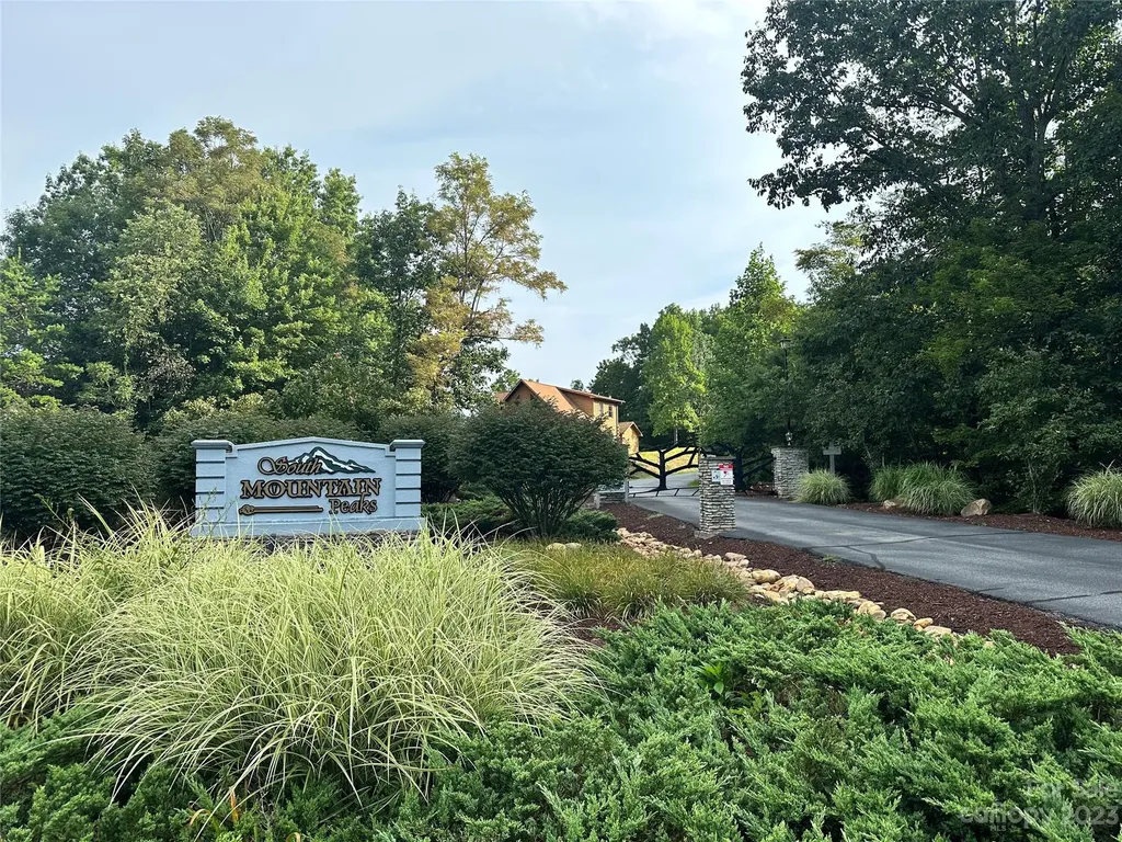 643 Woodgate Drive Bostic NC 28018
