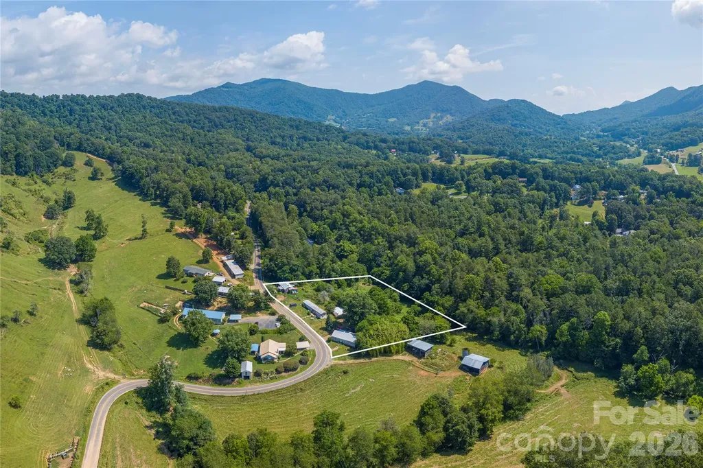 492, 518 And 524 Scruggs Circle Canton NC 28716