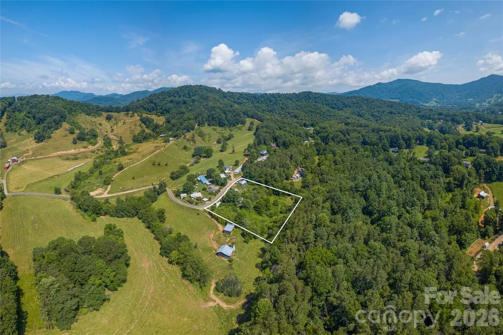 492, 518 And 524 Scruggs Circle Canton NC 28716
