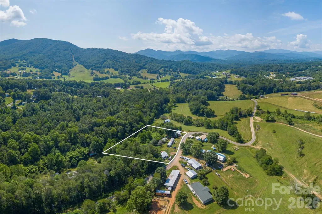492, 518 And 524 Scruggs Circle Canton NC 28716