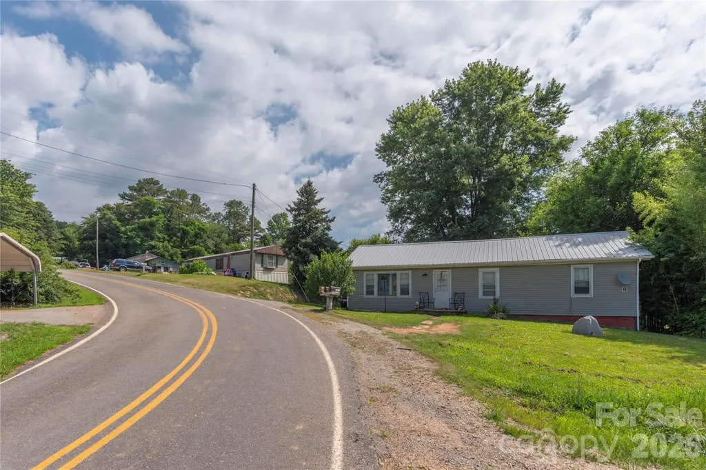 492, 518 And 524 Scruggs Circle Canton NC 28716