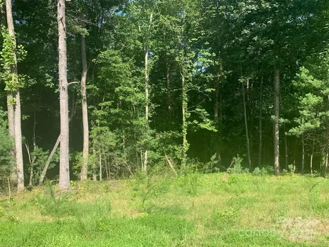 2.32 Acres Lot 72 Round Mountain Parkway Lenoir NC 28645
