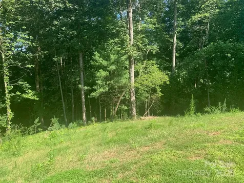 2.32 Acres Lot 72 Round Mountain Parkway Lenoir NC 28645