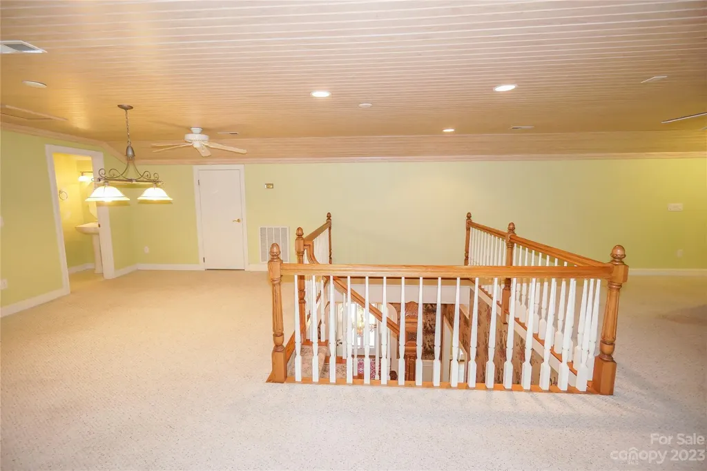 620 N 9th Street Albemarle NC 28001