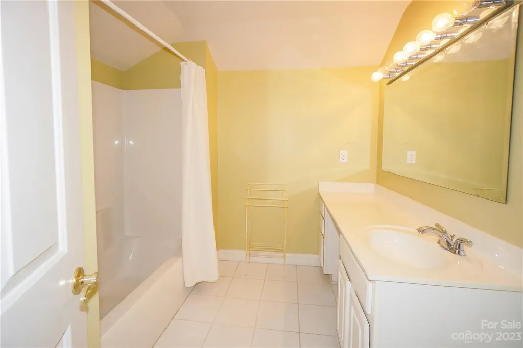 620 N 9th Street Albemarle NC 28001