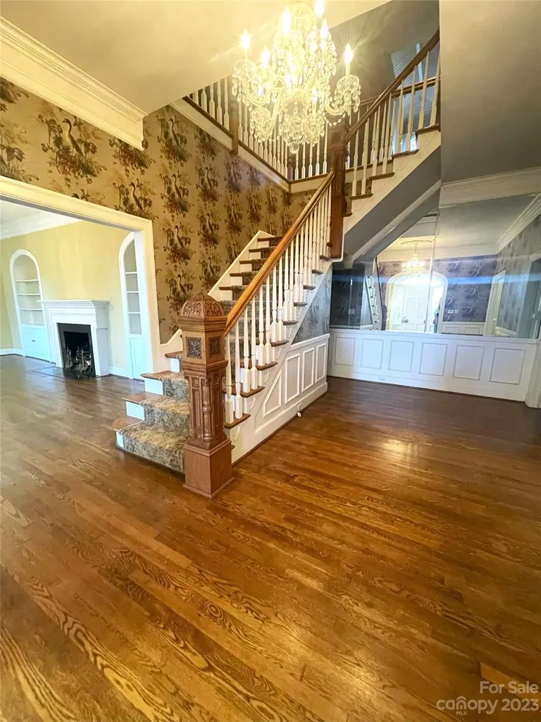 620 N 9th Street Albemarle NC 28001