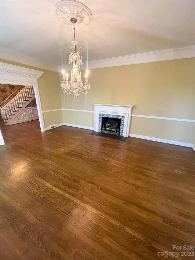 620 N 9th Street Albemarle NC 28001
