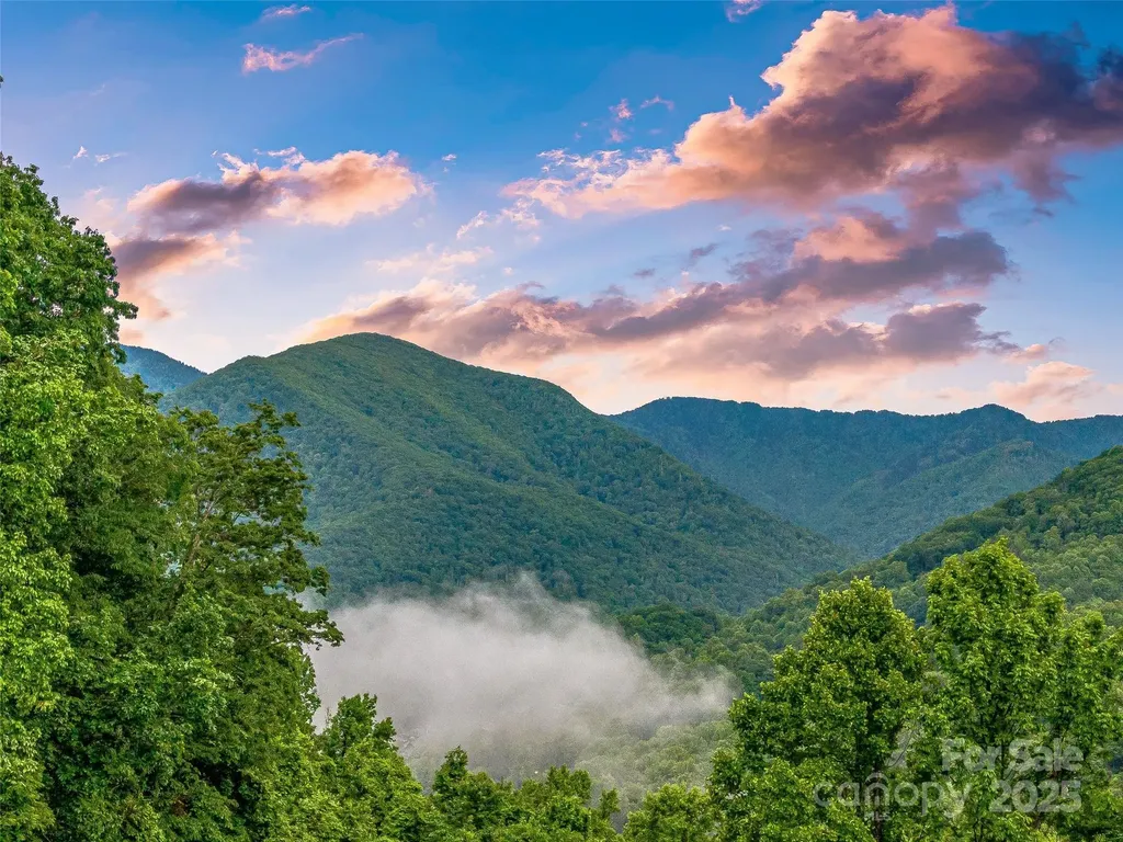 202 Emerald Lane Maggie Valley NC 28751