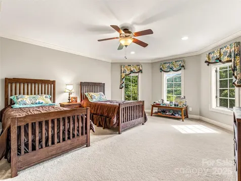 202 Emerald Lane Maggie Valley NC 28751