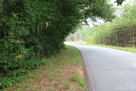 Lot 22 Commercial Drive Forest City NC 28043