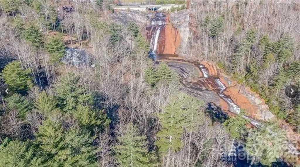 Lot #22 Toxaway Falls Drive Lake Toxaway NC 28747