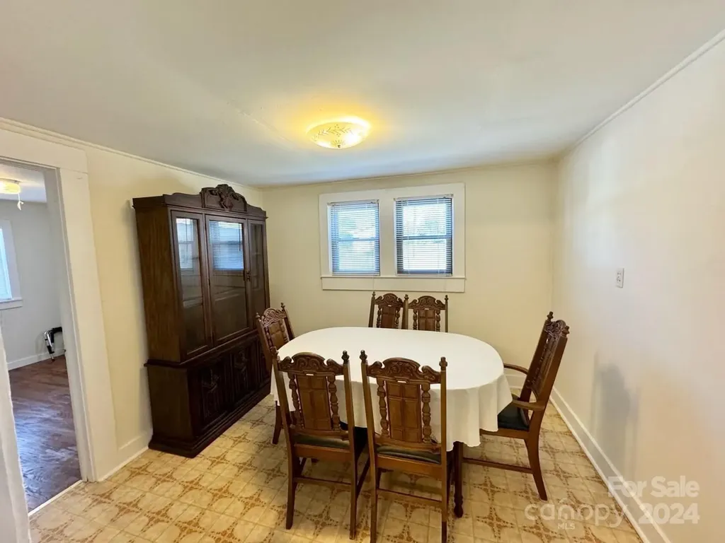 565 Neely Road Brevard NC 28712