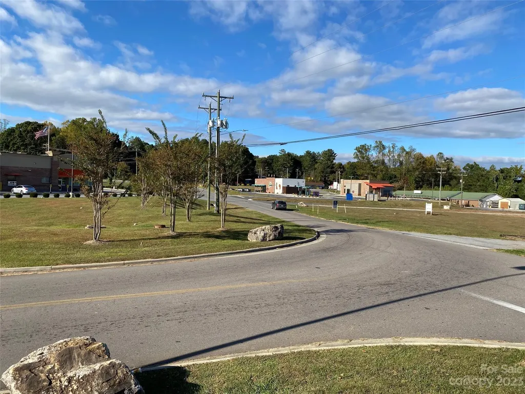 151 Mill Road Marion NC 28752