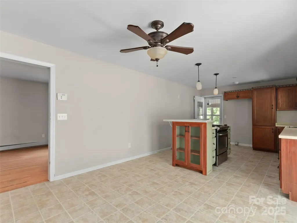 1460 Russ Avenue Waynesville NC 28786