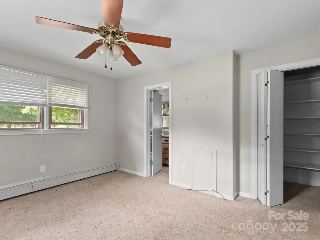 1460 Russ Avenue Waynesville NC 28786