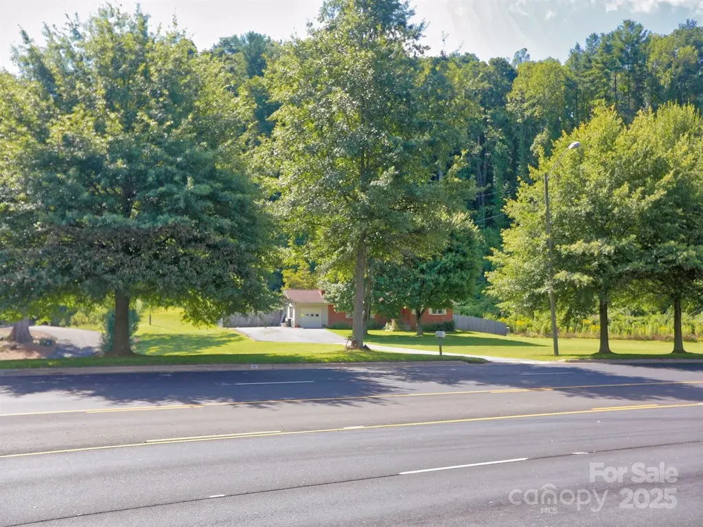 1460 Russ Avenue Waynesville NC 28786