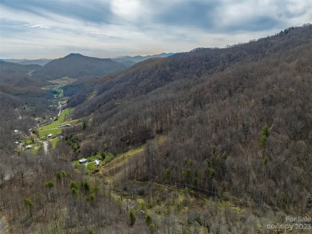 00 Wesley Creek Road Clyde NC 28721
