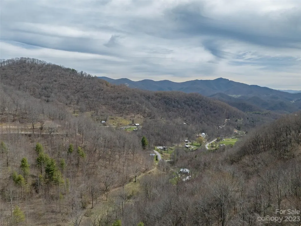 00 Wesley Creek Road Clyde NC 28721