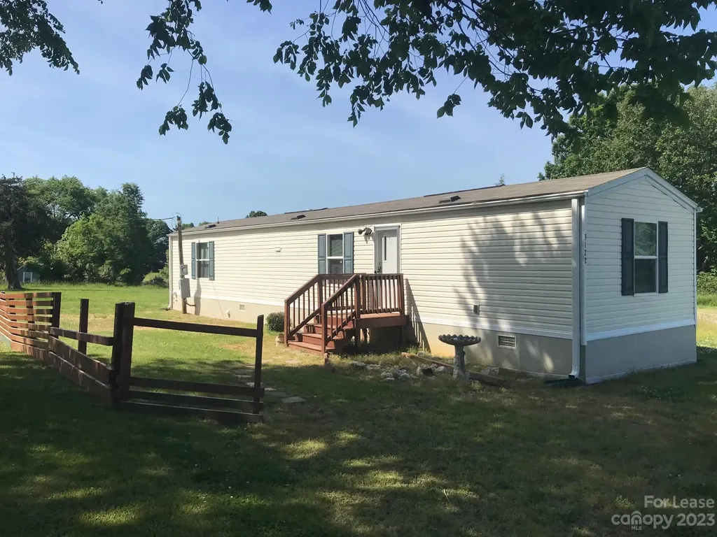 3122 Nc Hwy 87 Highway Reidsville NC 27320
